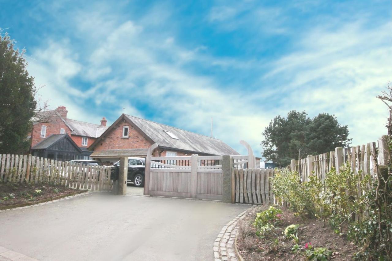 The Hayloft - Cheshire Vila Crewe Exterior foto
