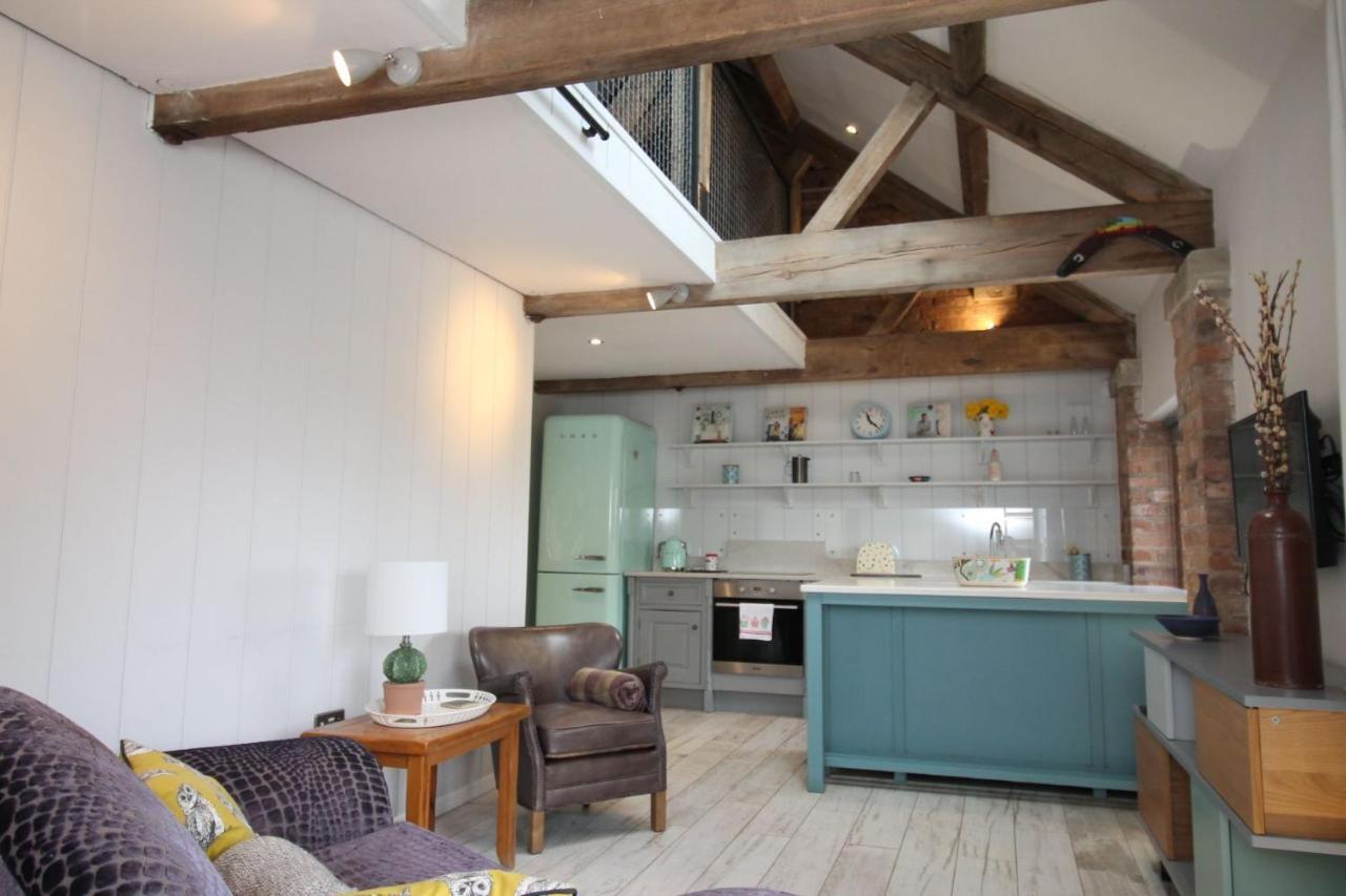 The Hayloft - Cheshire Vila Crewe Exterior foto