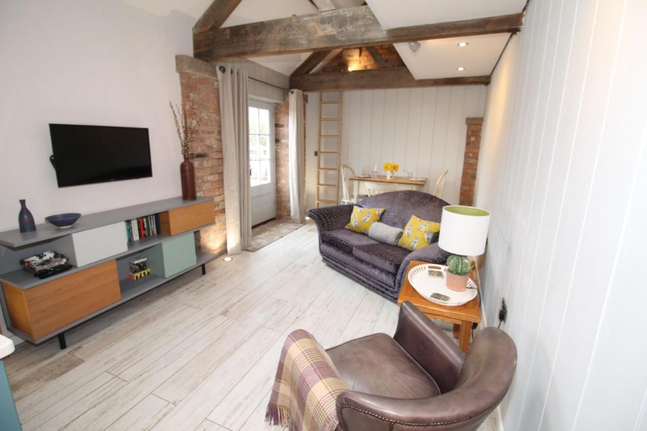 The Hayloft - Cheshire Vila Crewe Exterior foto